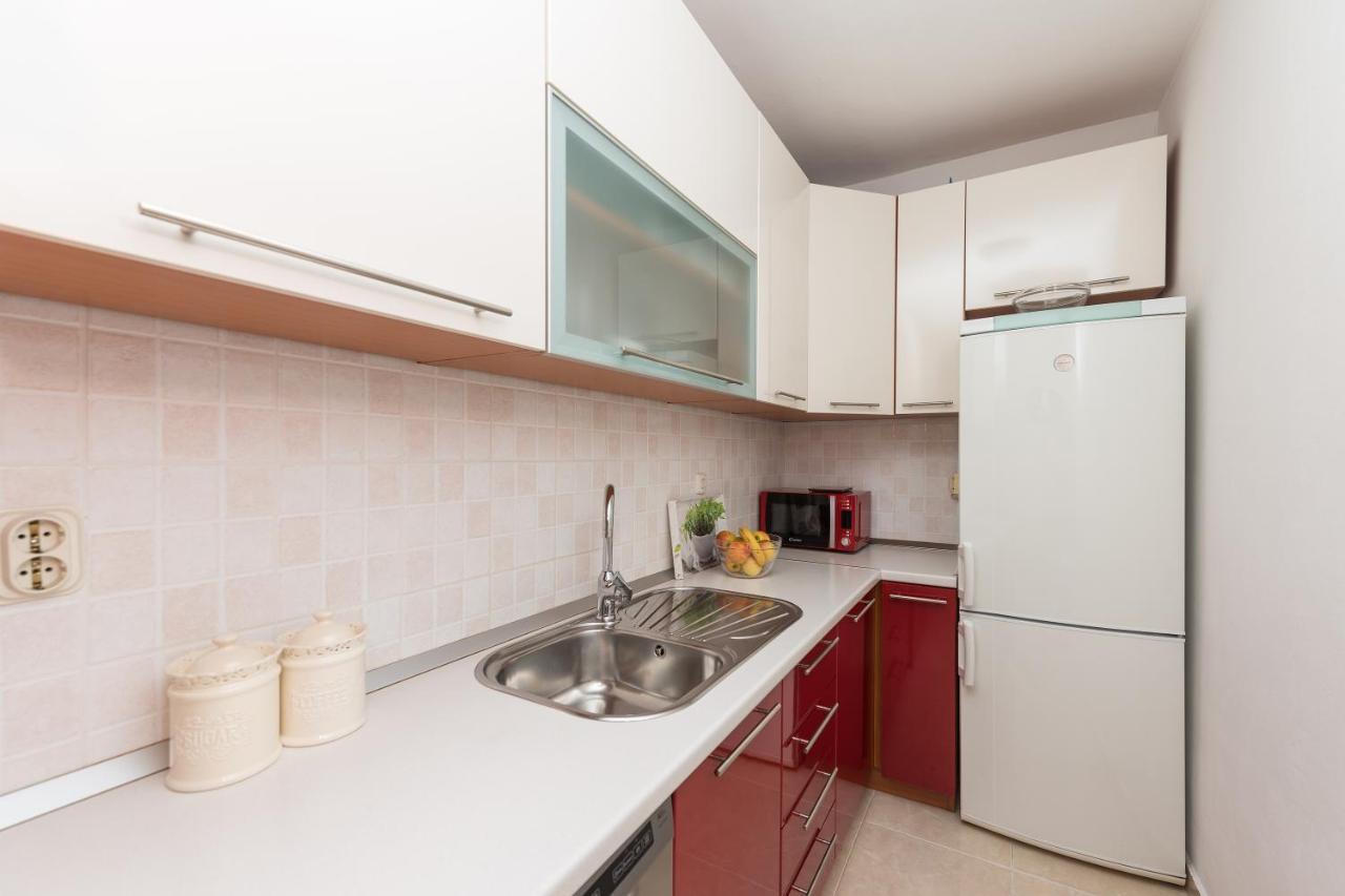 Apartman Centar Glavas มาคาร์สกา ภายนอก รูปภาพ