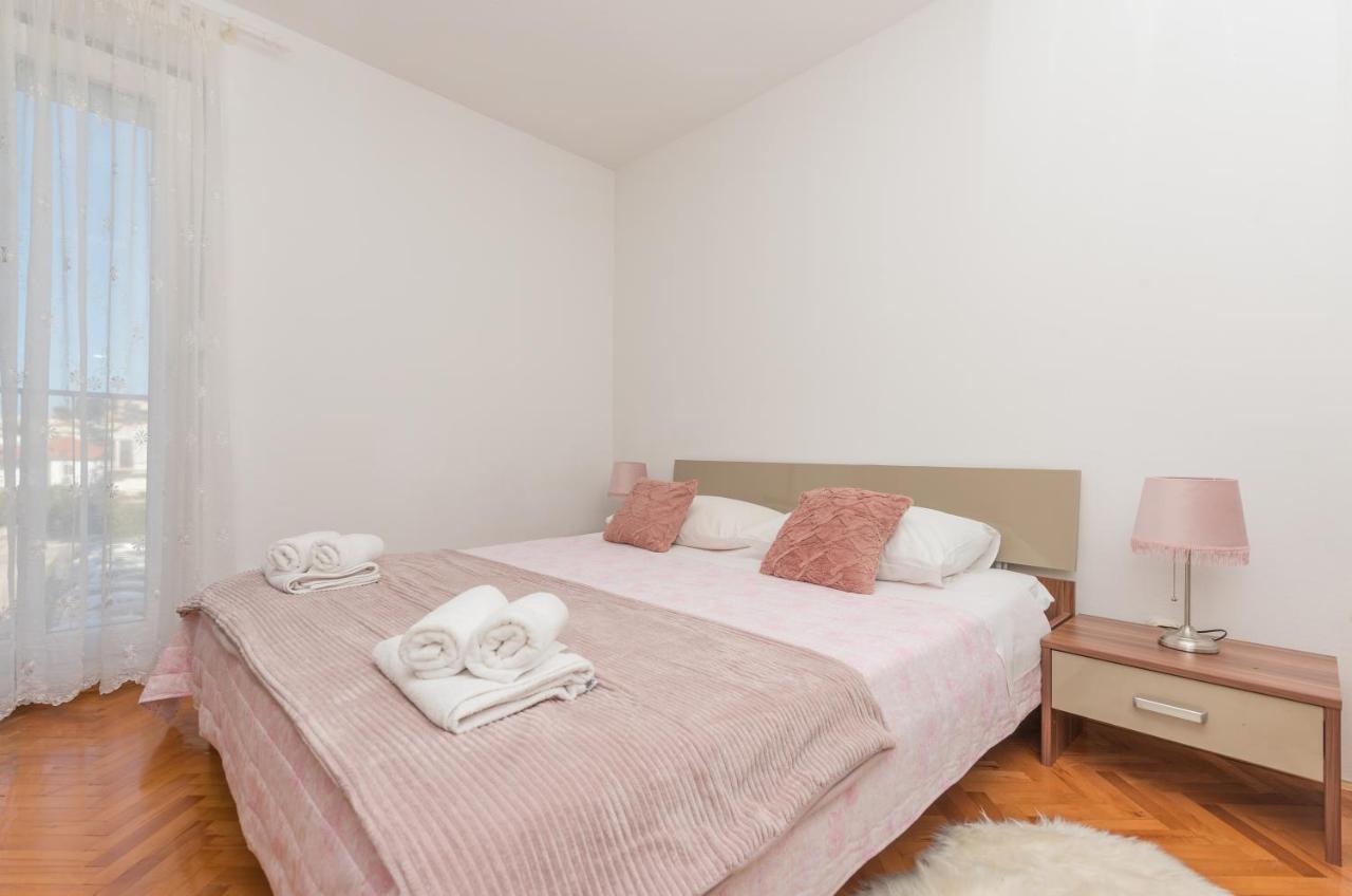Apartman Centar Glavas มาคาร์สกา ภายนอก รูปภาพ