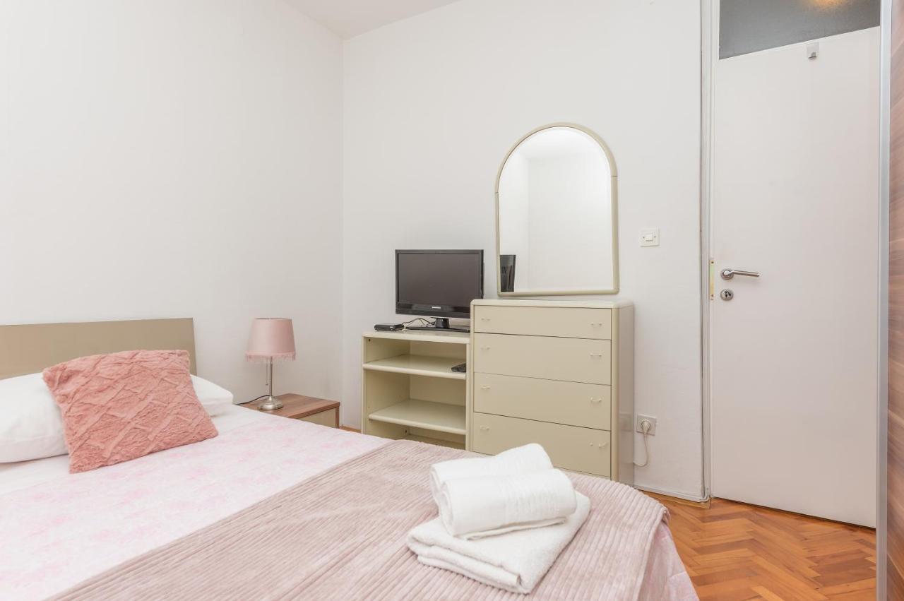 Apartman Centar Glavas มาคาร์สกา ภายนอก รูปภาพ