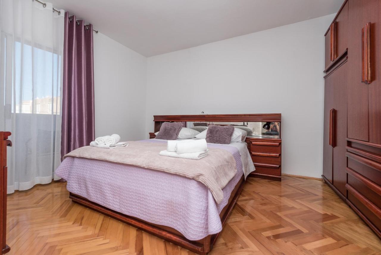 Apartman Centar Glavas มาคาร์สกา ภายนอก รูปภาพ